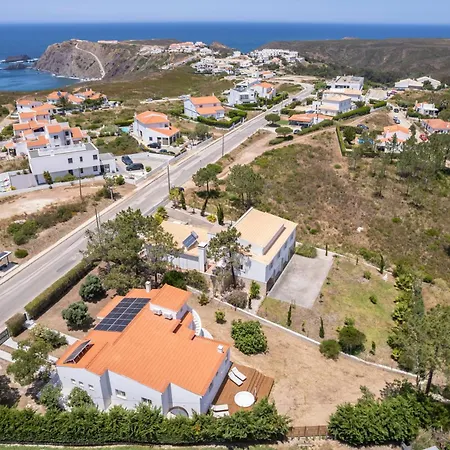 Alba Villa